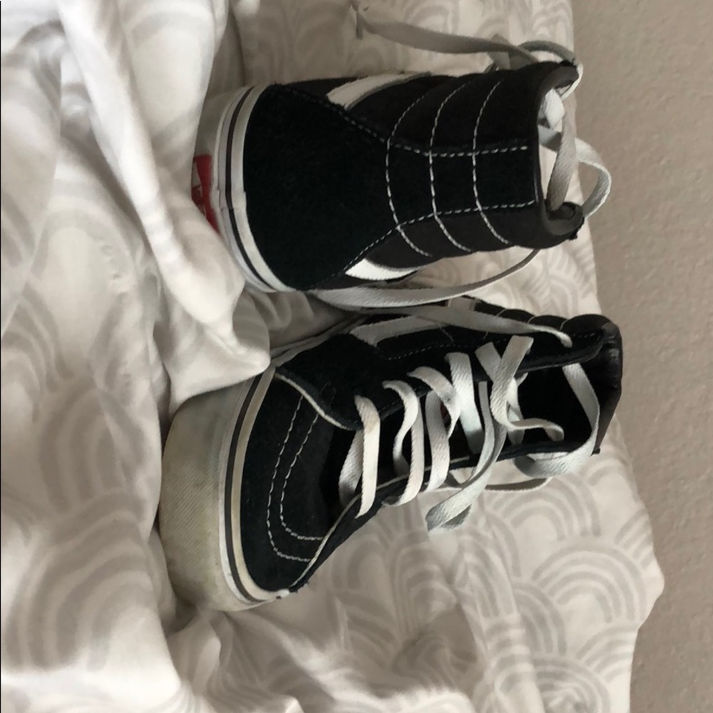 Black high top vans
